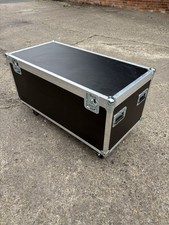 NEW LARGE TRUNK FLIGHT CASE ON WHEELS