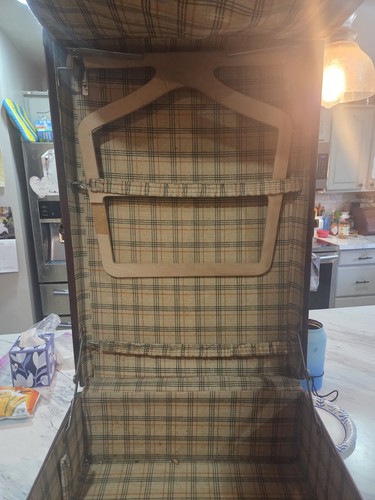 Title rare vtg1946 - vtg1946, wardrobe