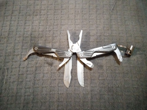 Gerber bear grylls multi tool - grylls,