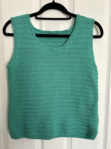 Emerald green crochet - green, top