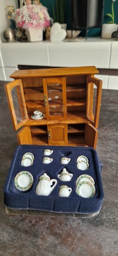 Vintage doll house - vintage,
