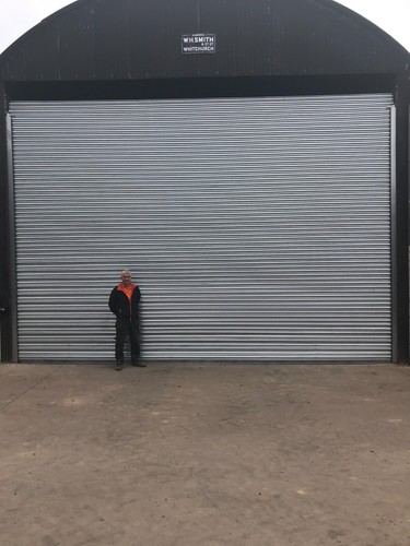 Roller shutter doors - ,