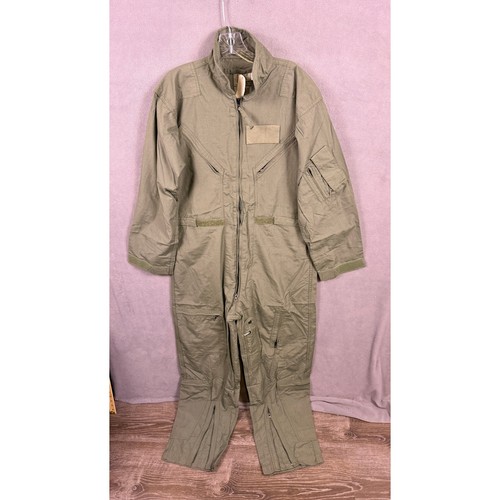 Nwt propper international - propper,