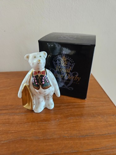 Royal crown derby miniature - royal,