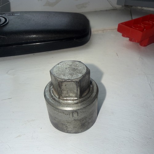 Genuine jaguar locking - jaguar, wheel