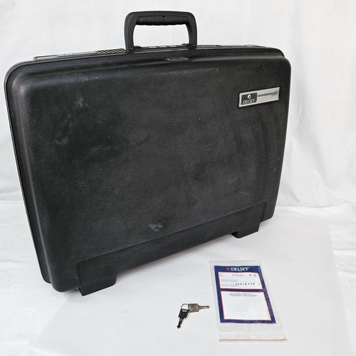 Vintage delsey hard - delsey, shell