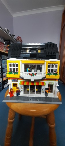 Lego modular creator moc - lego,