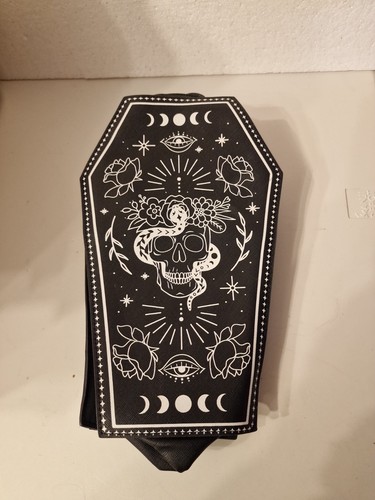 Gothic back strap coffin - back,