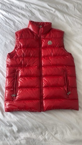 Red moncler gillet men size - red,