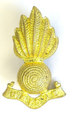 Ubique Royal Artillery Collar Badge (W1)