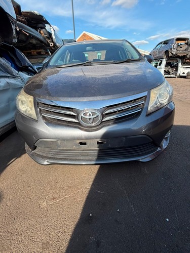 Toyota avensis 2015 diesel - toyota,