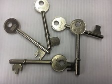 PAIRS of Keys to suit UNION /