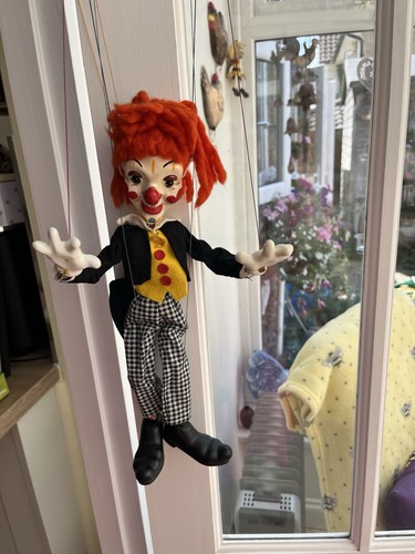 Pelham puppet bimbo the clown - pelham,