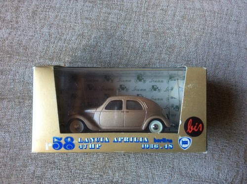 Lancia aprilia saloon gold - saloon,