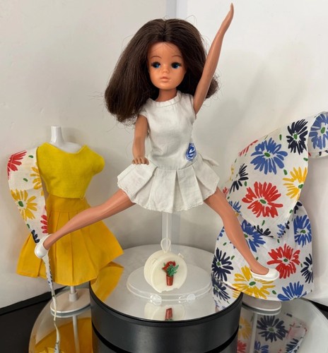 Vintage sindy doll - doll, hard