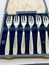 Vintage Elkington Plate Set