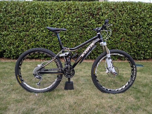 Retro kona hei trail - retro,