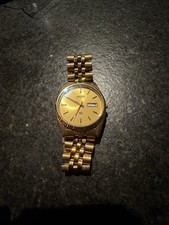 Seiko Essentials Gold