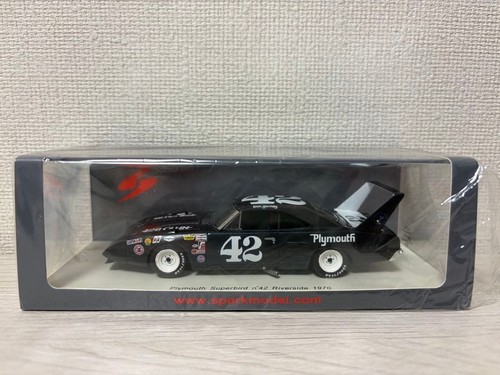 Spark plymouth superbird - 1/43,
