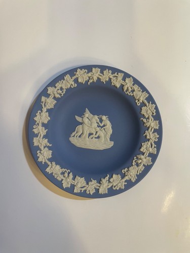 Wedgewood jasperware blue and - jasperware,