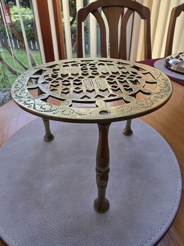 Antique trivet pot stand brass - antique,