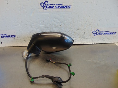 Passat wing mirror 14 19 - wing,