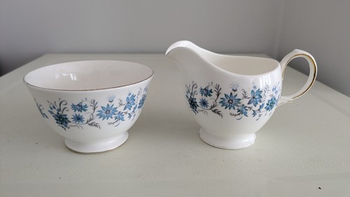 Pretty vintage english - pretty,