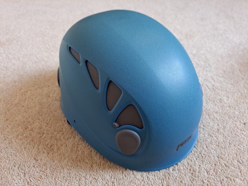 Petzl elios climbing helmet - petzl,