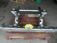 LAND ROVER DEFENDER 90 CROSS MEMBER  REAR CHASSIS AND SPRING HANGERS GALVANISED