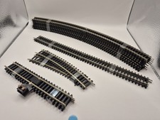 Hornby R600 X2 R68206 X1 R601 X2 R8072 X1 R606 X1 R609 X8 Large Track Pack Oval