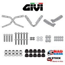 YAMAHA MT-10 (2022 to 2025)   Givi / Kappa Luggage Rack Kit (SR2163)