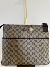 Gucci GG Supreme Flat