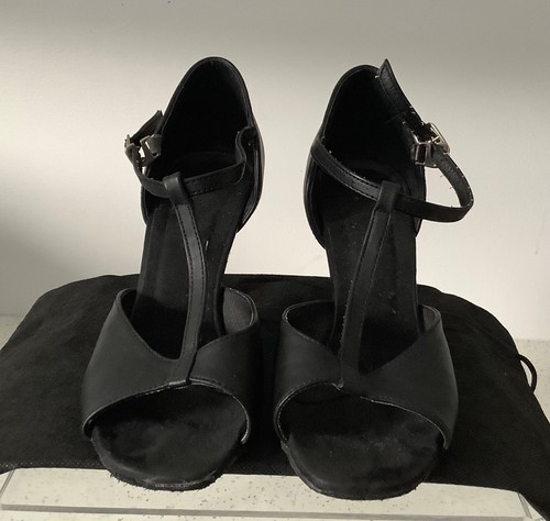 Roch valley black latin - roch,
