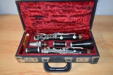 VINTAGE H & A SELMER BUNDY CLARINET WITH HARD CASE - UNTESTED
