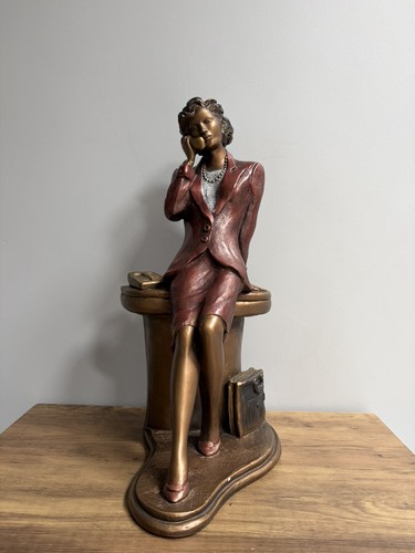 Vintage 1992 austin sculpture - 1992,
