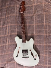 Fender Tom DeLonge Starcaster Semi Hollow-body Electric Guitar Surf Green