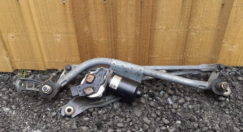 Nissan almera n16 - almera, wiper