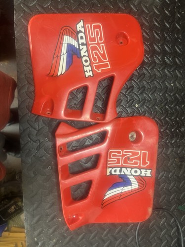 Honda cr125 shroud - honda,