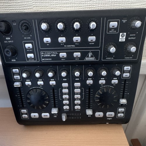 Behringer control deejay - b-control,