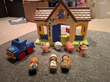 ELC Happyland Farm/vet Playset with Figures