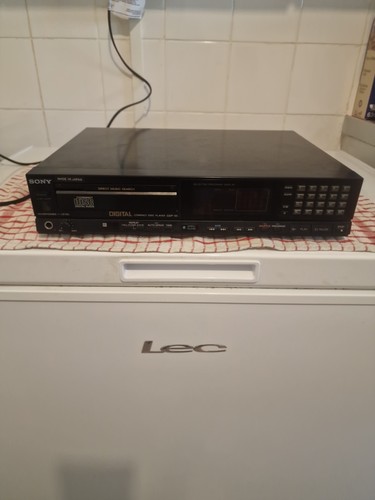 Sony cdp player - player, compact