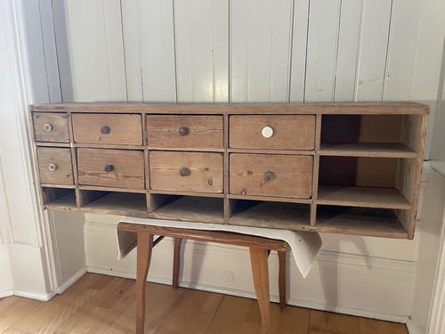 Apothecary pine unit bank - pine, of