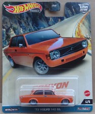 Hot Wheels Premium Car Culture - Canyon Warriors - '73 Volvo 142 GL in orange