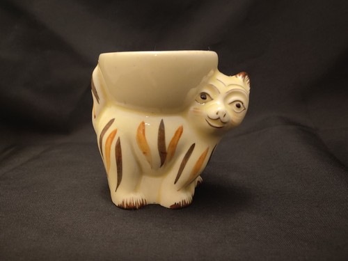 Cat novelty egg - novelty,
