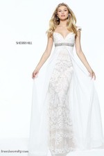 Sherri Hill- Size: 4 - Lace