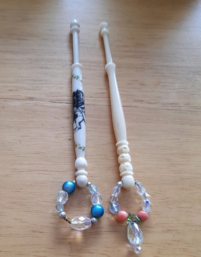 Bovine bone lace bobbins - bovine,