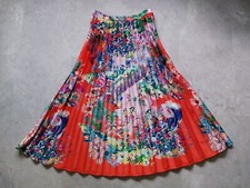 BNWT H&M Edition Trend Red