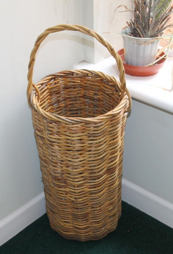 Vintage tall rattan umbrella - tall,