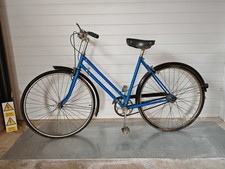 Vintage Ladies Bike - Swift