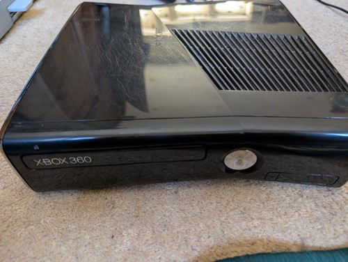 250gb glossy xbox 360s - glossy, with
